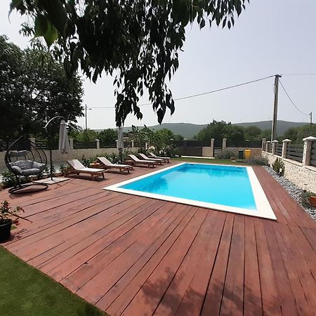 Apartment Karla Snb Lozovac Exterior foto